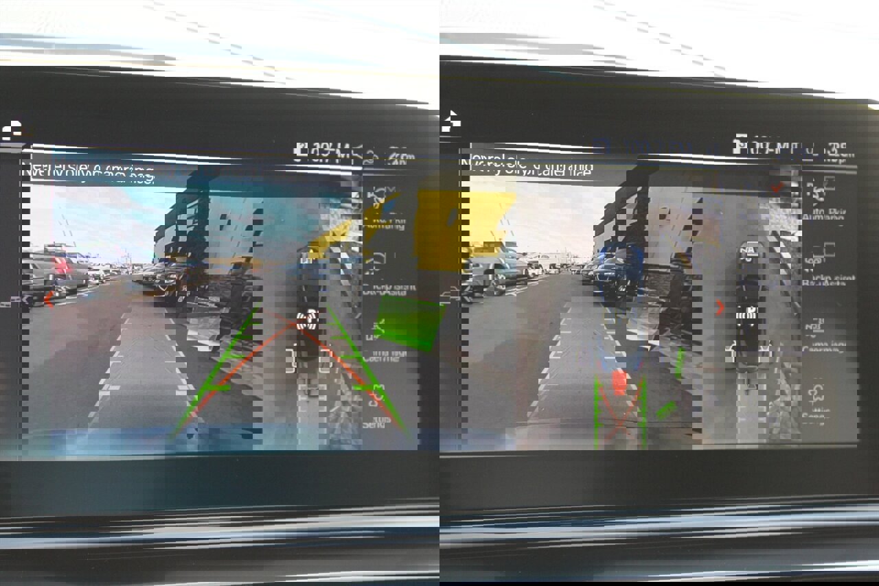 Used 2022 BMW 840i xDrive Convertible w/ Driving Assistance Package image 14