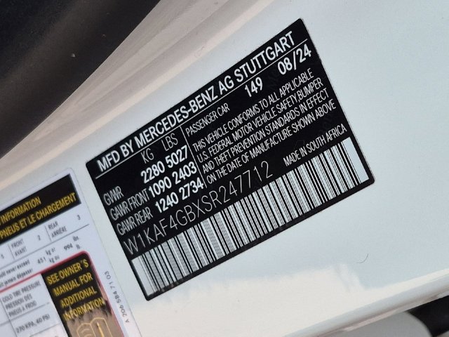 Used 2025 Mercedes-Benz C 300 Sedan image 31