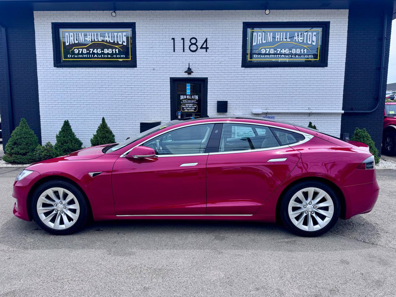 Used 2019 Tesla Model S 100D AWD/4WD image 2