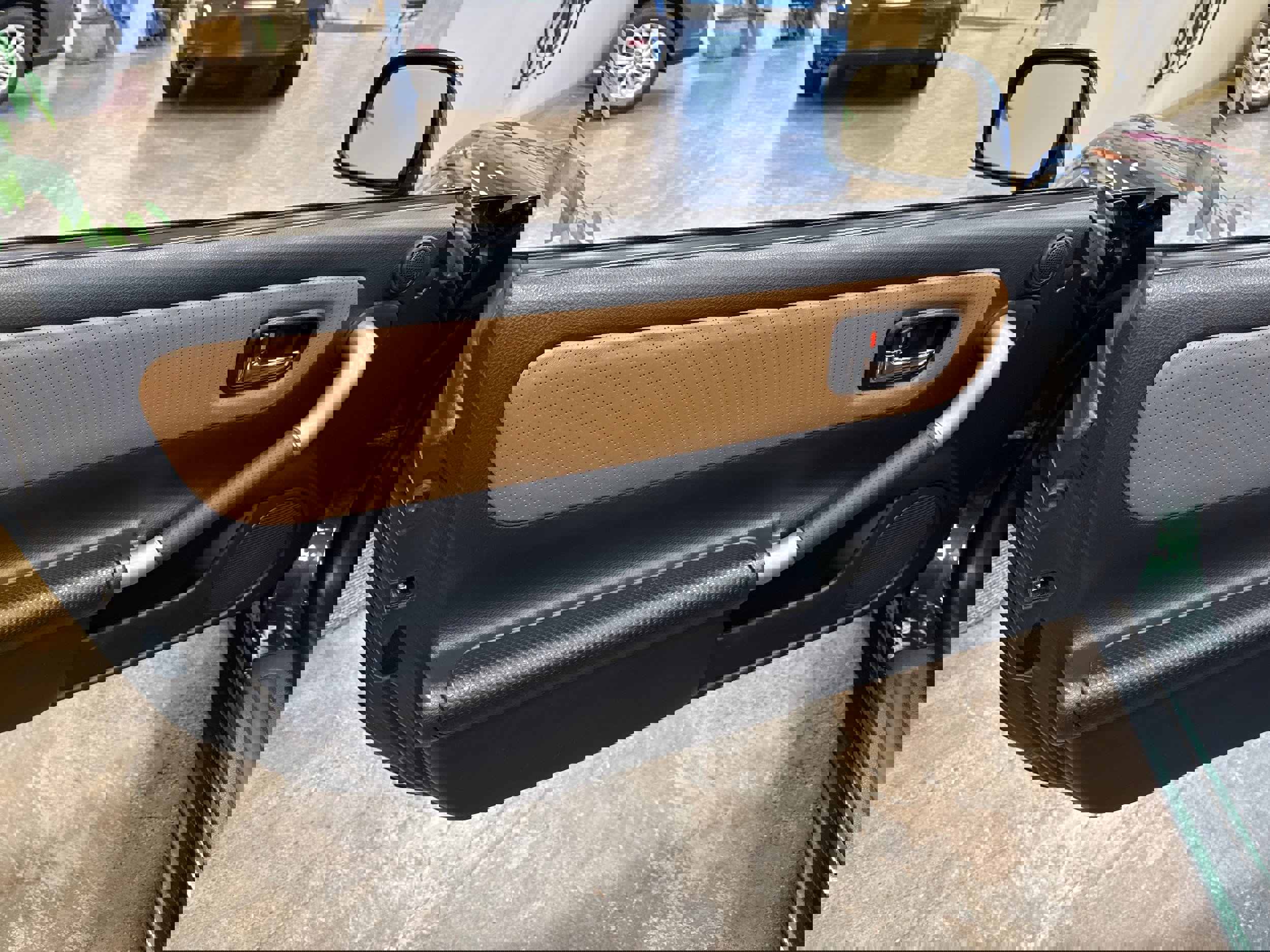 Used 2002 Toyota MR2 image 18