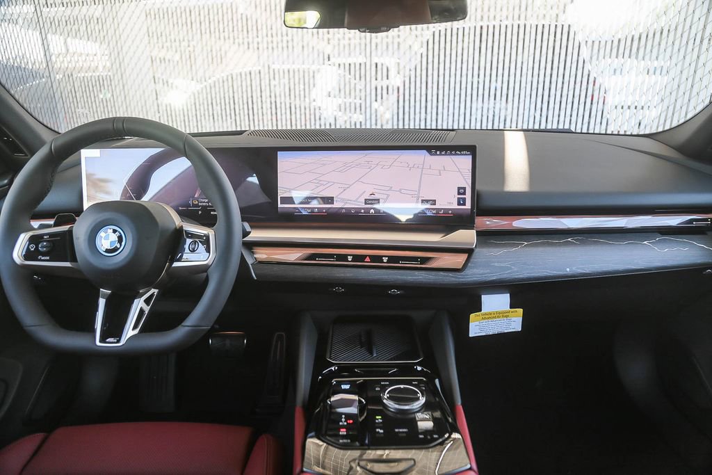 New 2026 BMW i5 eDrive40 w/ M Sport Package RWD image 9