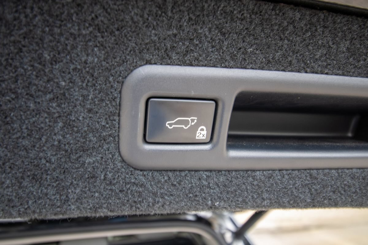 Used 2019 Lexus RX 350L FWD w/ Premium Package image 48