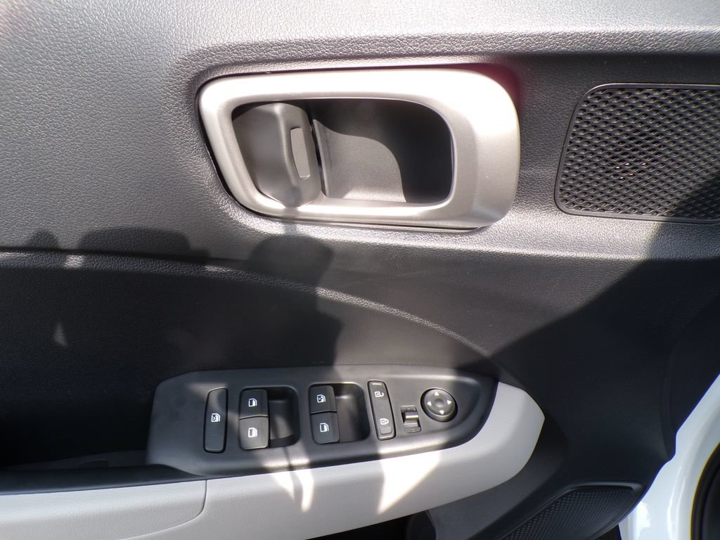 New 2026 Hyundai Venue SEL FWD image 20