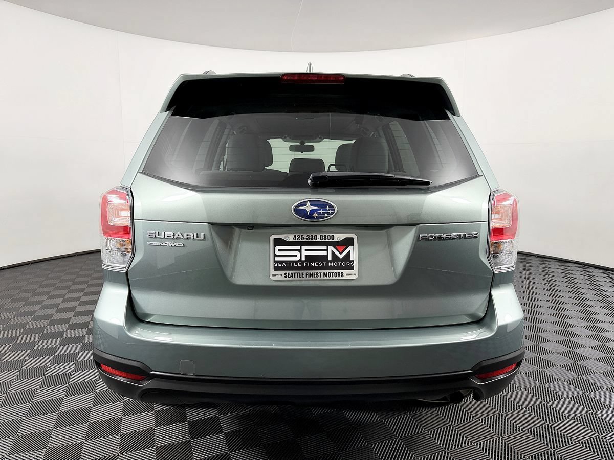 Used 2018 Subaru Forester 2.5i Premium AWD/4WD image 10