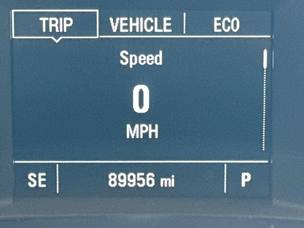Used 2019 Chevrolet Malibu LT w/ Driver Confidence Package FWD image 17