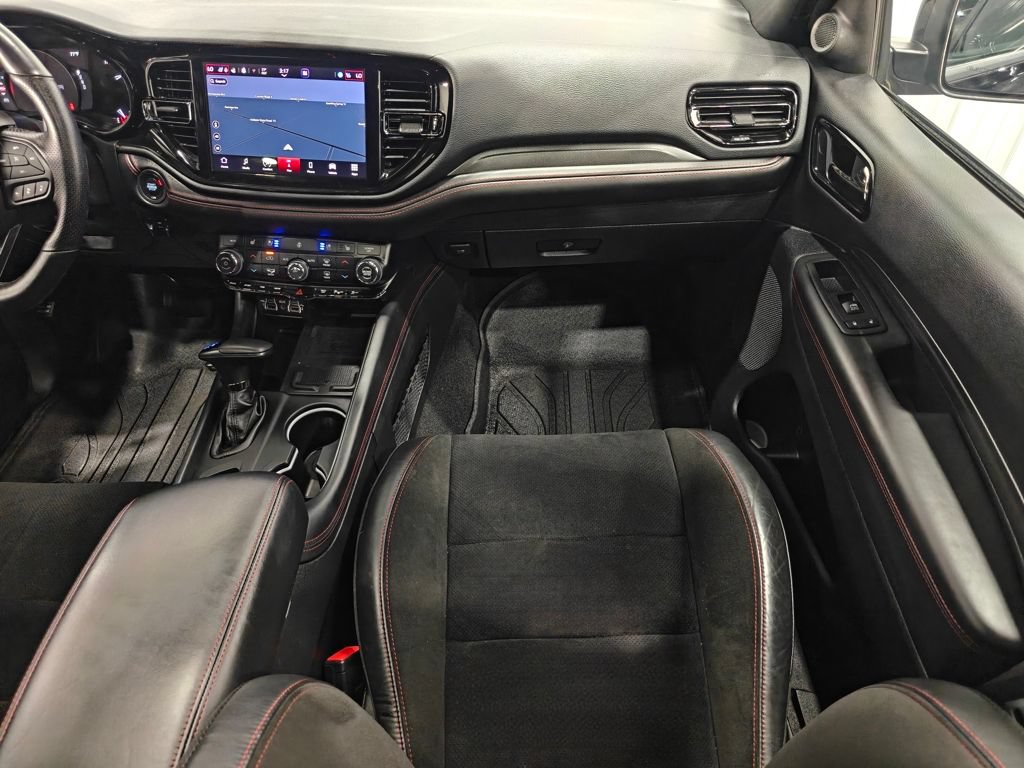 Used 2024 Dodge Durango R/T w/ Tow 'N Go Package AWD/4WD image 29