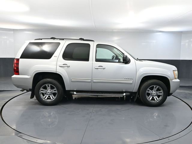 Used 2010 Chevrolet Tahoe LT w/ Luxury Package image 3