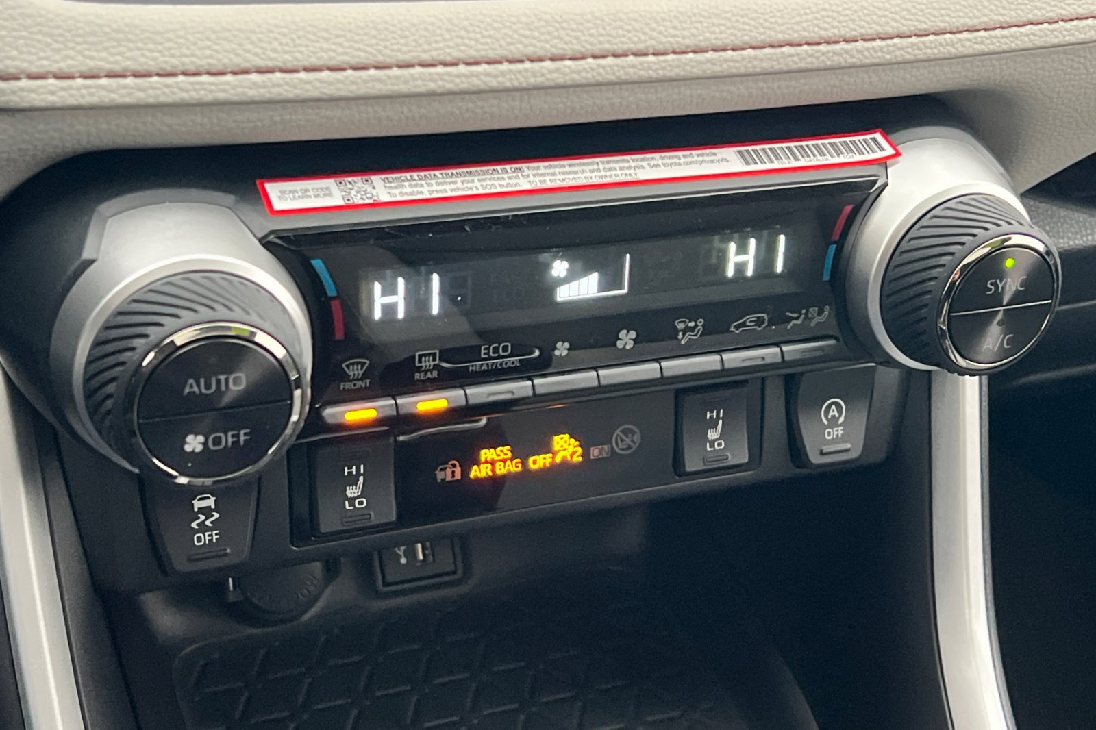 New 2025 Toyota RAV4 XLE Premium w/ Weather Package image 17