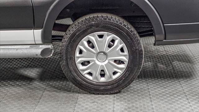 Used 2024 Ford Transit 250 Low Roof w/ Exterior Upgrade Package RWD image 30