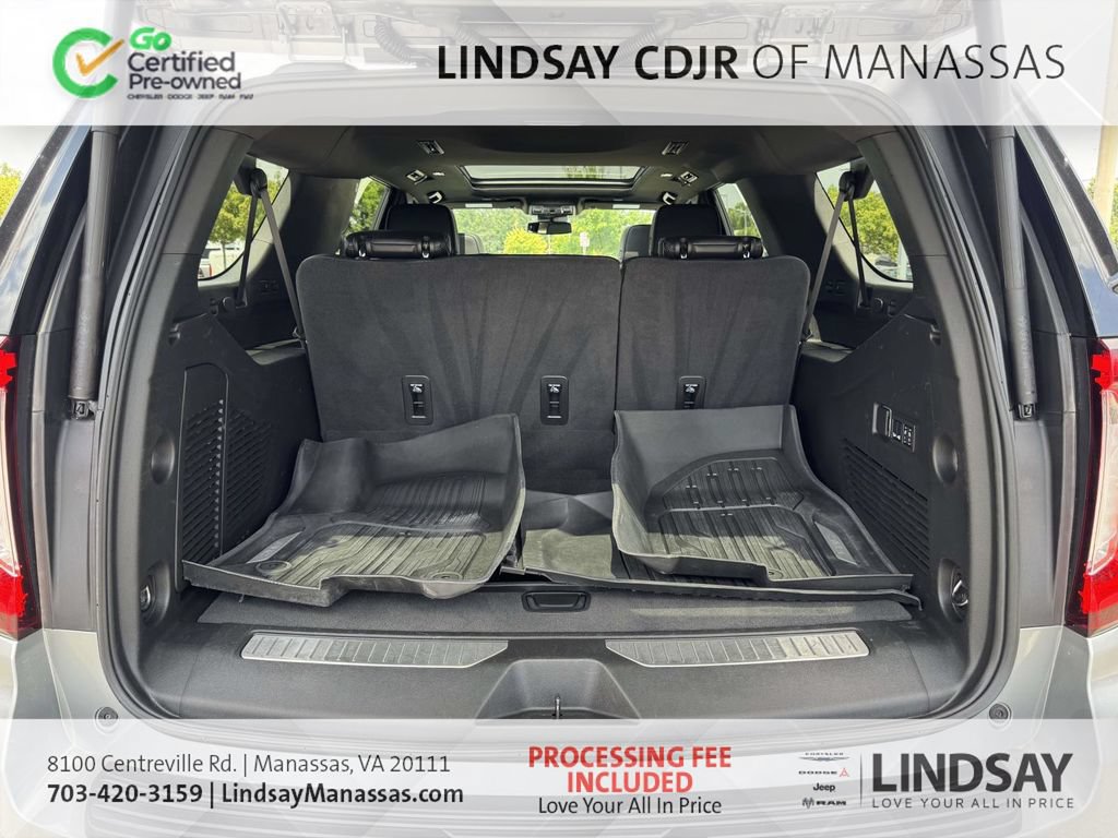 Used 2024 GMC Yukon XL Denali AWD/4WD image 17