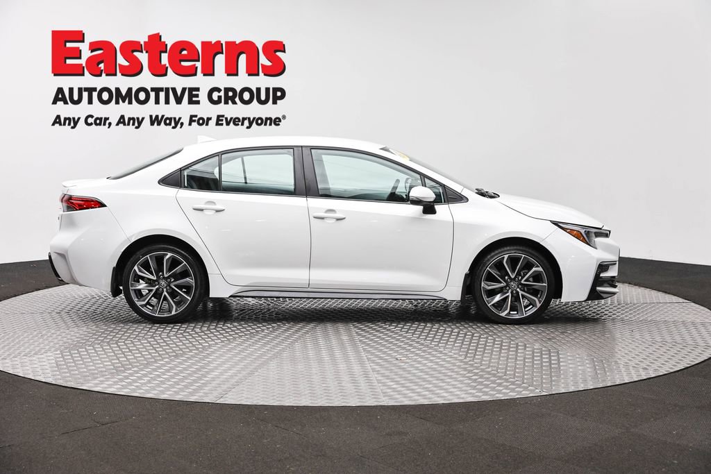 Used 2024 Toyota Corolla SE FWD image 4