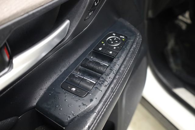 Used 2024 Toyota Grand Highlander Limited image 18