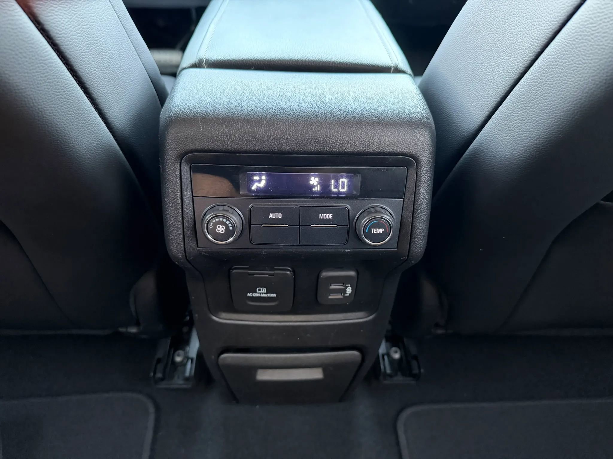 Used 2019 GMC Acadia SLT image 19