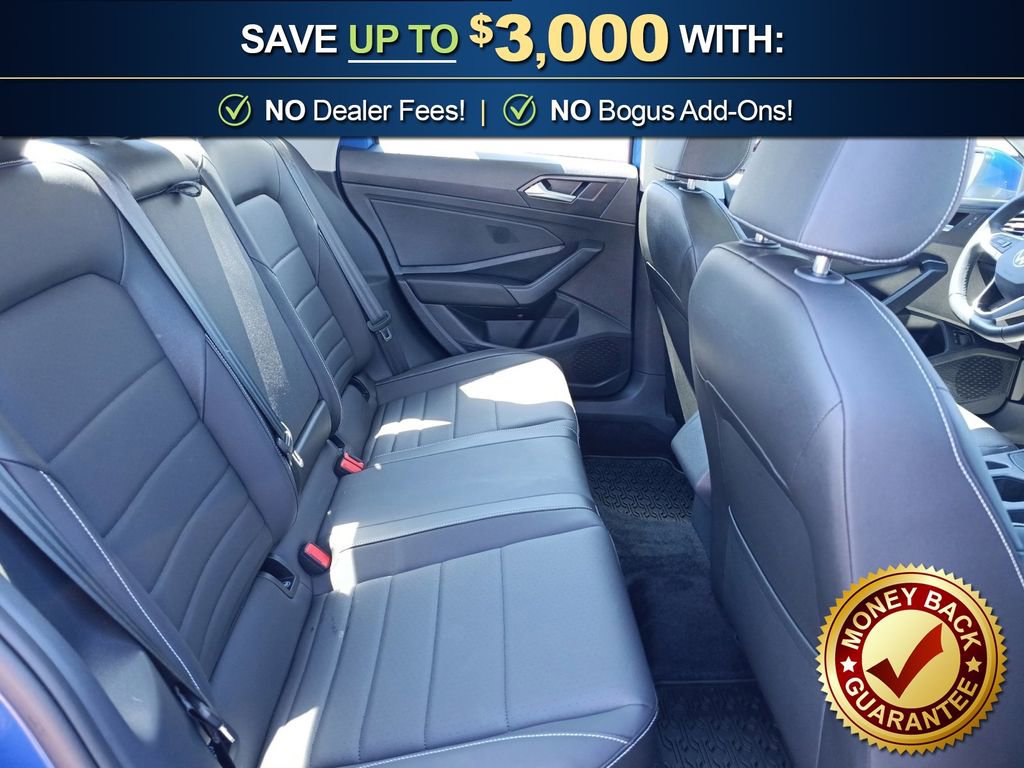 Used 2024 Volkswagen Jetta SE w/ Panoramic Sunroof Package image 22