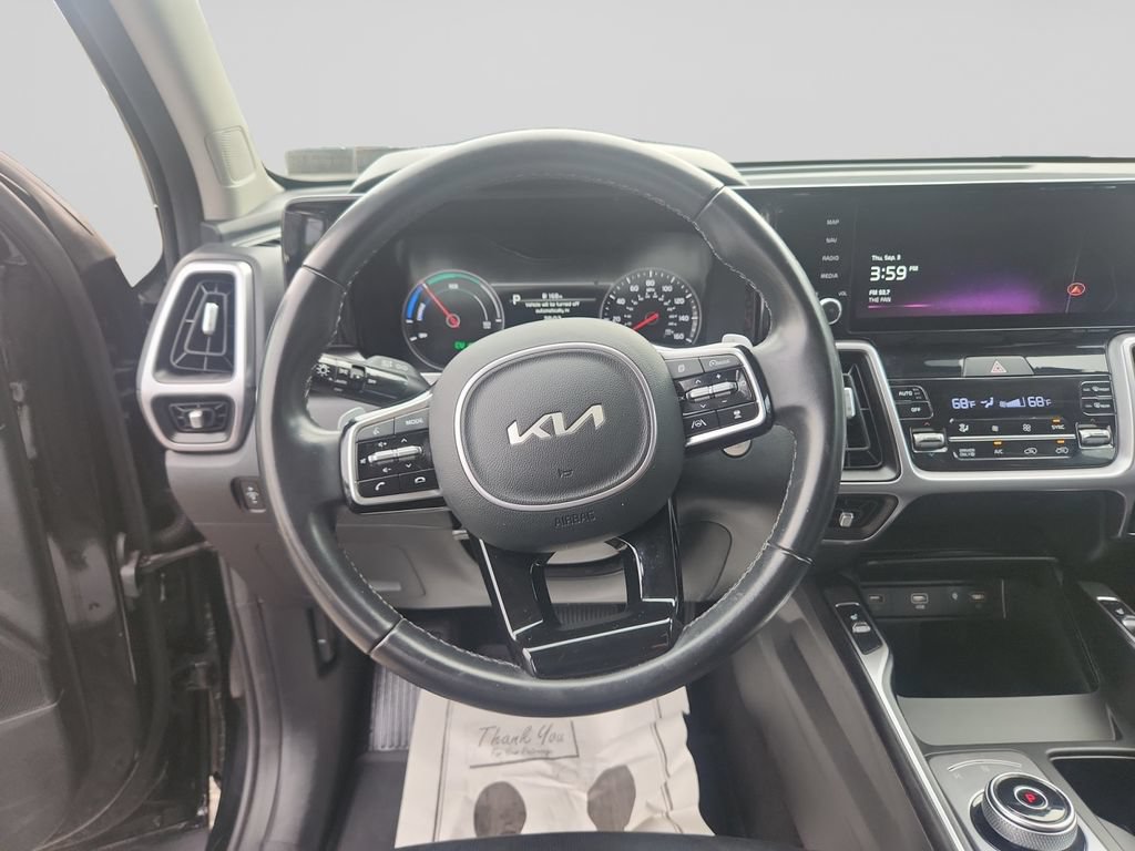Certified 2023 Kia Sorento EX AWD/4WD image 13
