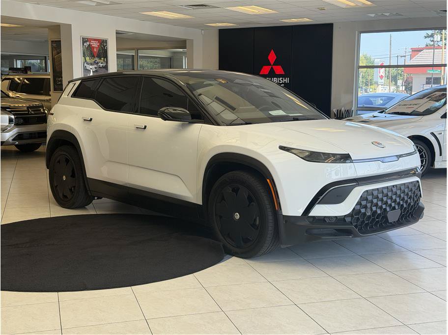 Used 2023 Fisker Ocean Ultra AWD/4WD image 3