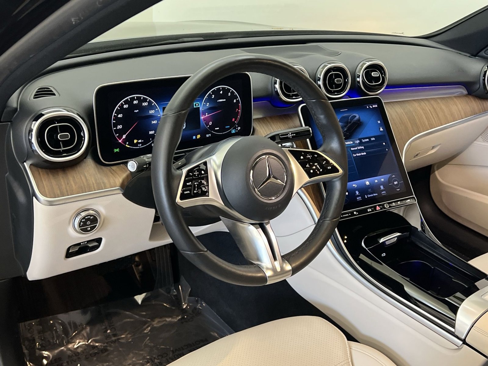 Used 2023 Mercedes-Benz C 300 4MATIC Sedan image 14