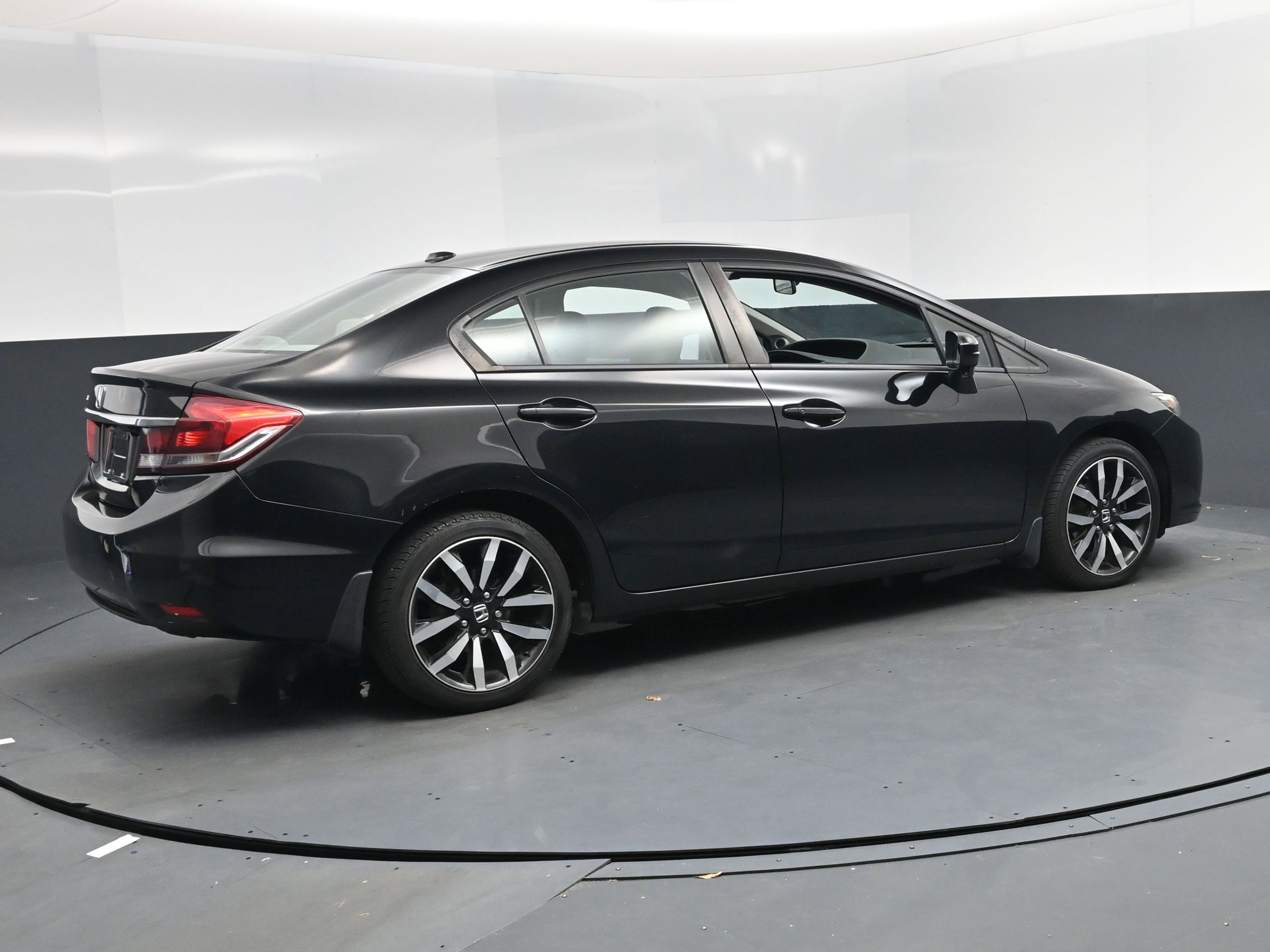 Used 2014 Honda Civic EX-L image 4