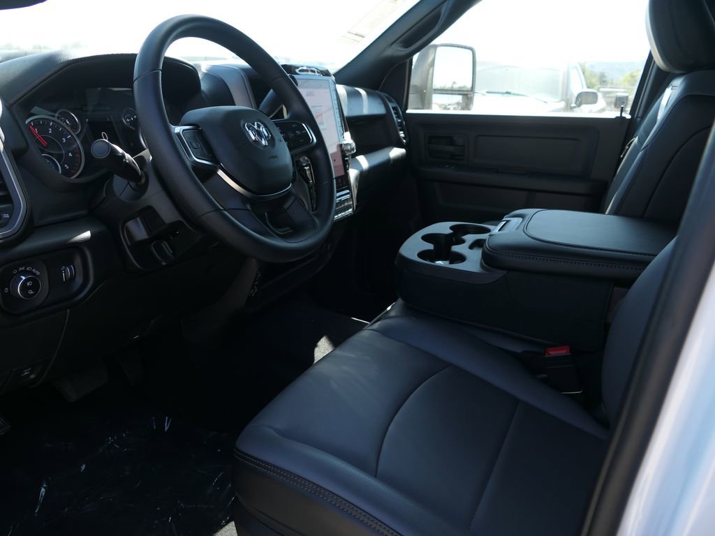 New 2026 RAM 3500 Tradesman AWD/4WD image 11