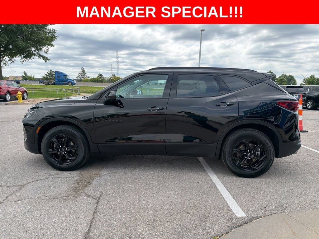 Used 2023 Chevrolet Blazer LT w/ Convenience Package AWD/4WD image 6