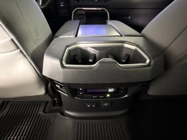 Used 2024 Toyota Sequoia SR5 w/ SR5 Premium Package AWD/4WD image 31