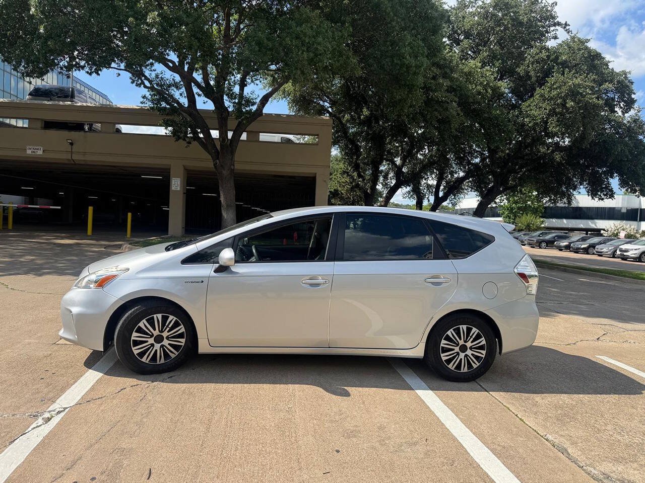 Used 2013 Toyota Prius V Two FWD image 3