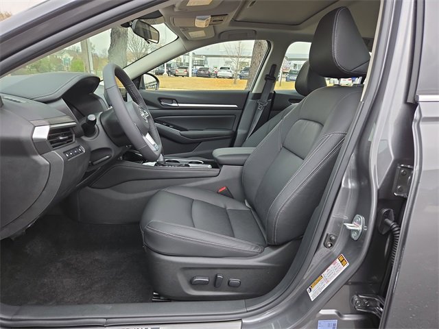 New 2025 Nissan Altima 2.5 SL image 10