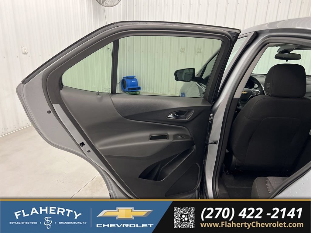 Used 2024 Chevrolet Equinox LT FWD image 10