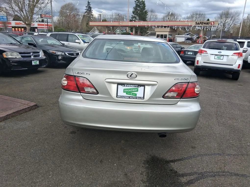 Used 2004 Lexus ES 330 image 5