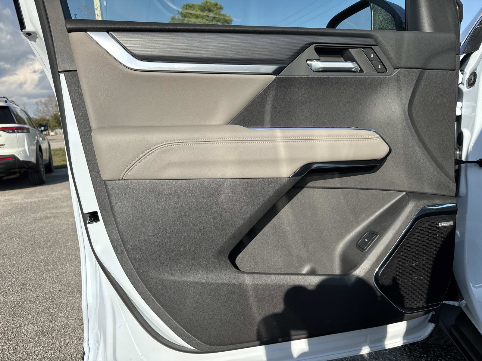 New 2026 GMC Acadia Elevation w/ Elevation Premium Package image 19