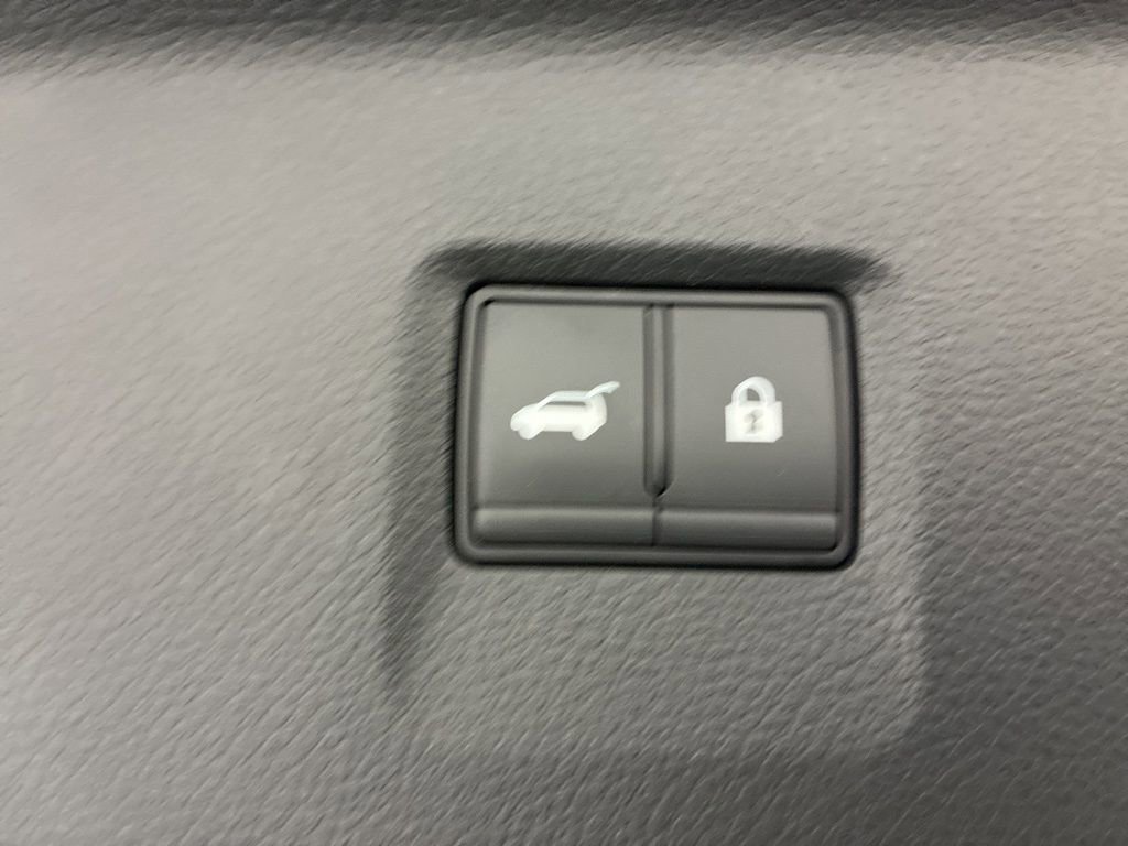 Used 2023 INFINITI QX60 Luxe w/ Cargo Package image 7