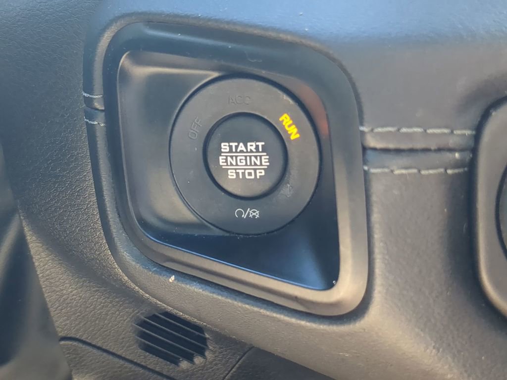 Used 2024 Jeep Wrangler Unlimited Rubicon image 35