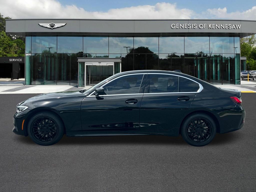 Used 2020 BMW 330i xDrive Sedan w/ Convenience Package AWD/4WD image 4