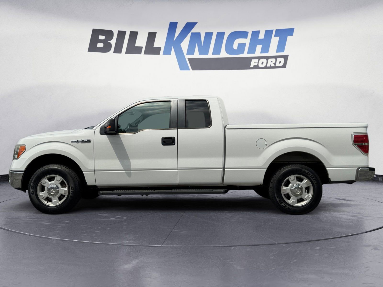 Used 2012 Ford F150 XLT w/ XLT Convenience Pkg RWD image 2