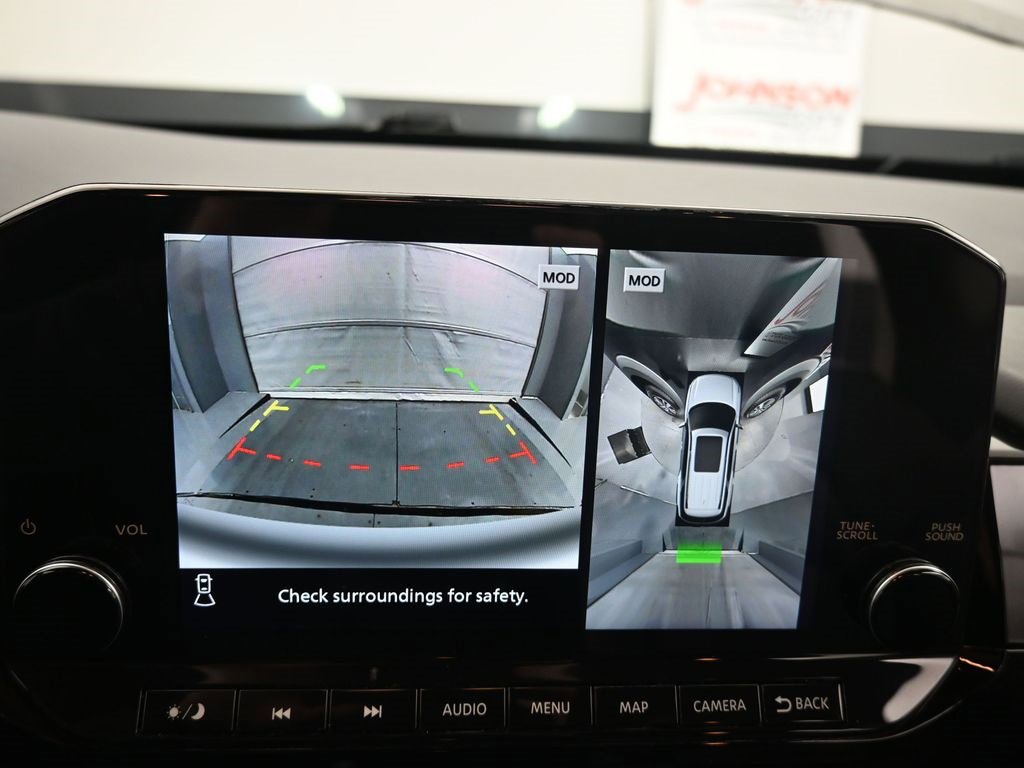 Used 2023 Nissan Pathfinder SL image 25