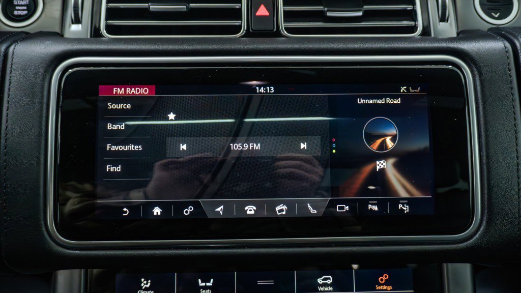 Used 2021 Land Rover Range Rover Autobiography Fifty Edition image 56