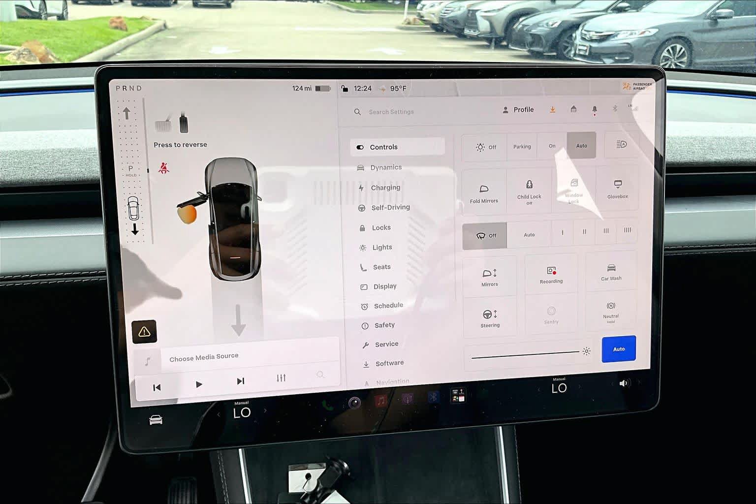 Used 2026 Tesla Model Y 2WD image 30