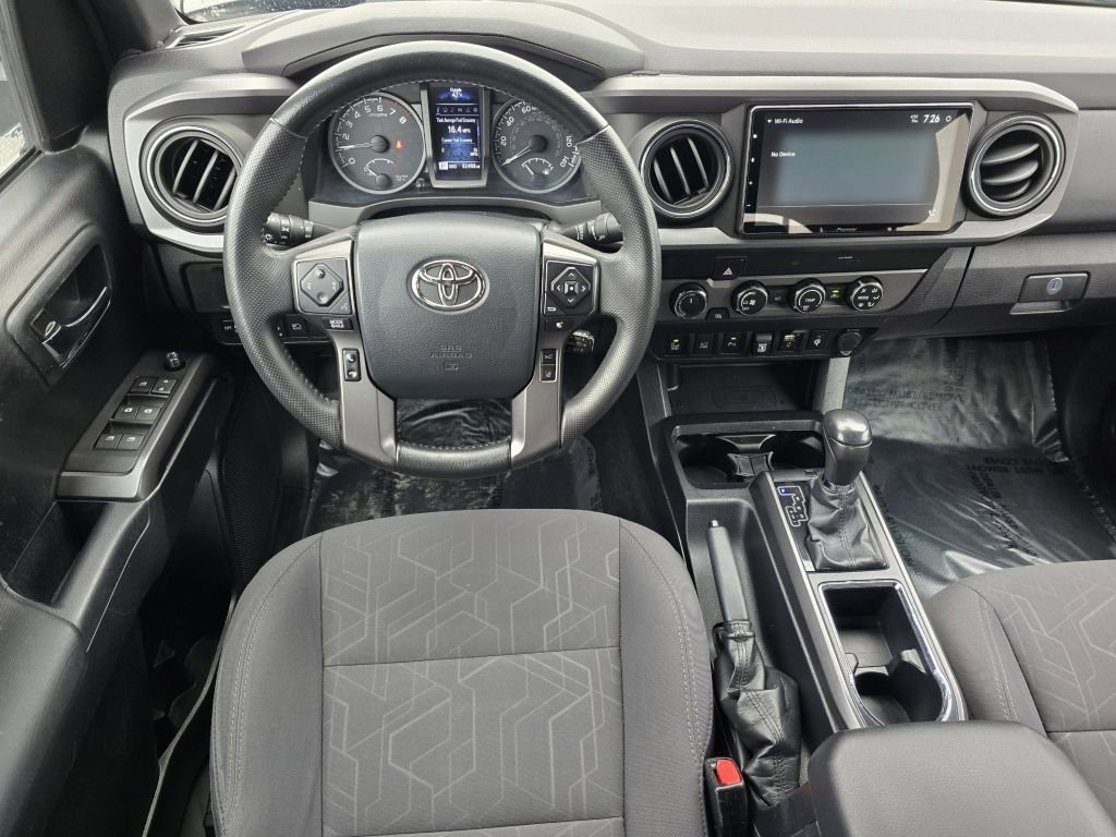 Used 2019 Toyota Tacoma TRD Off-Road w/ Technology Package AWD/4WD image 31