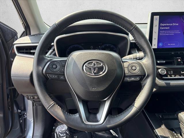 Certified 2026 Toyota Corolla Cross XLE FWD image 18