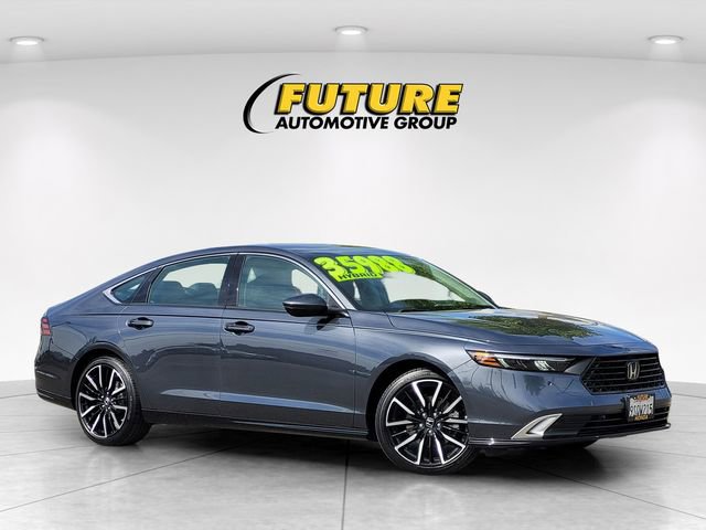 Certified 2025 Honda Accord Touring image 1