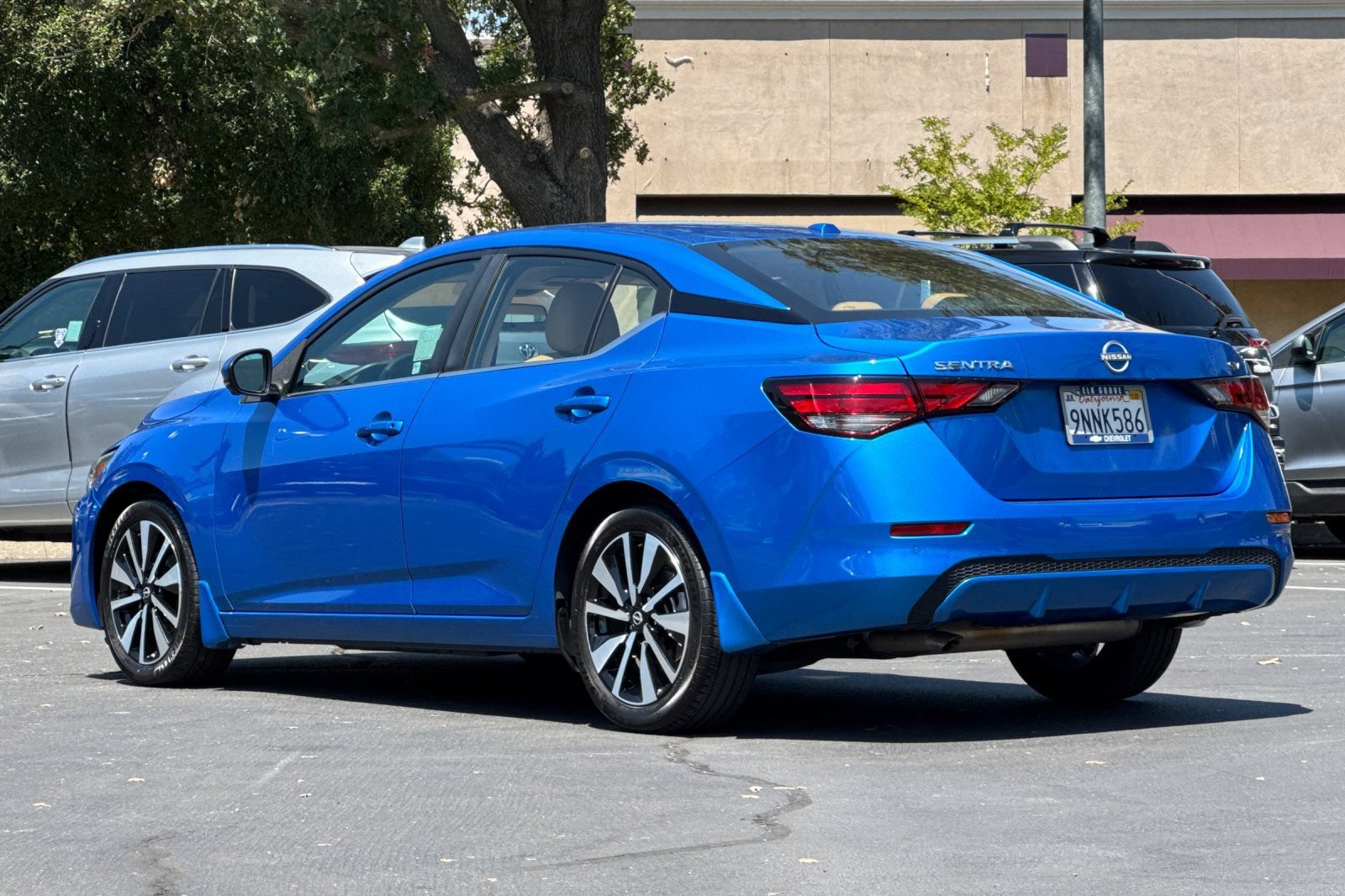Used 2024 Nissan Sentra SV w/ SV Premium Package FWD image 5