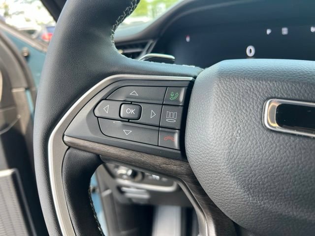 Used 2026 Jeep Grand Cherokee L Limited AWD/4WD image 14