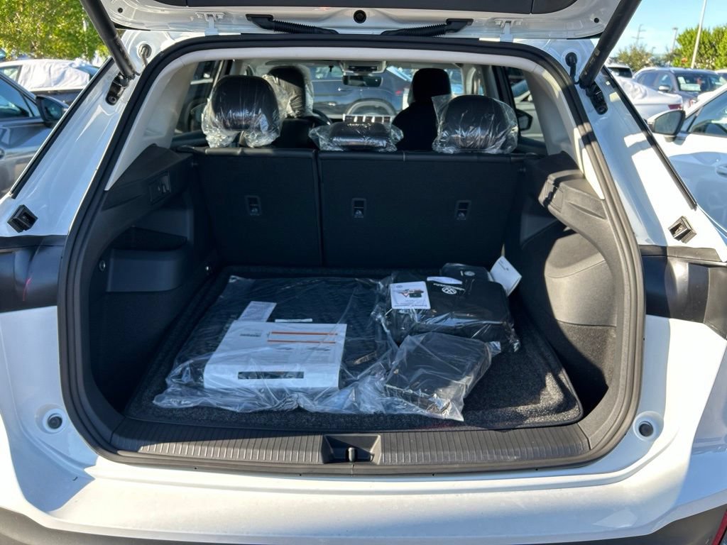 New 2026 Volkswagen Tiguan SE FWD image 50