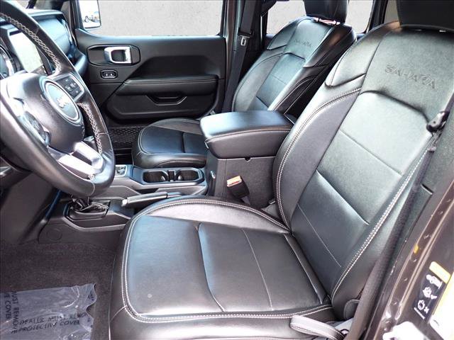 Used 2023 Jeep Wrangler Unlimited Sahara w/ Cold Weather Group AWD/4WD image 12
