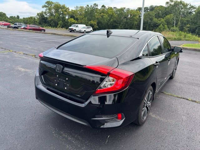 Used 2018 Honda Civic EX-T image 3