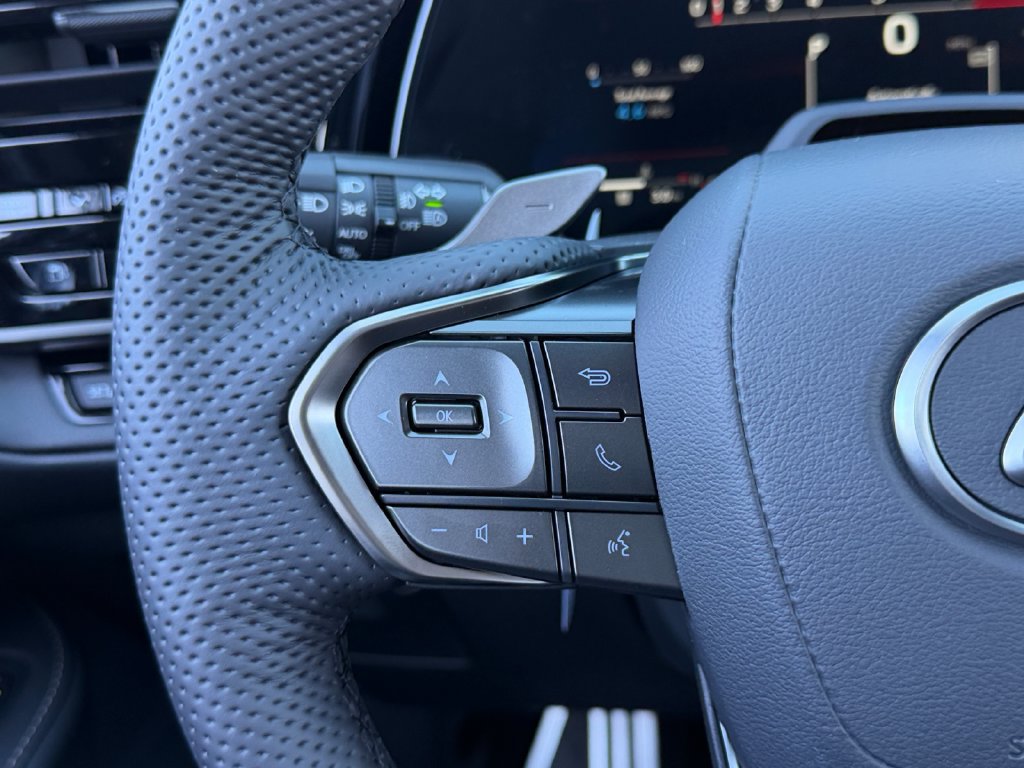 New 2026 Lexus TX 500h AWD w/ Technology Package image 17