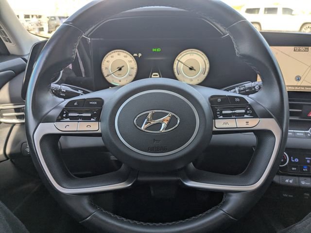 Used 2021 Hyundai Elantra Limited image 33