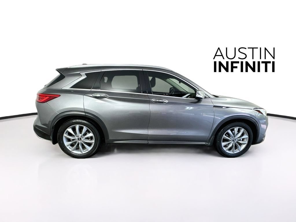 Certified 2021 INFINITI QX50 Essential w/ Convenience Package FWD image 10