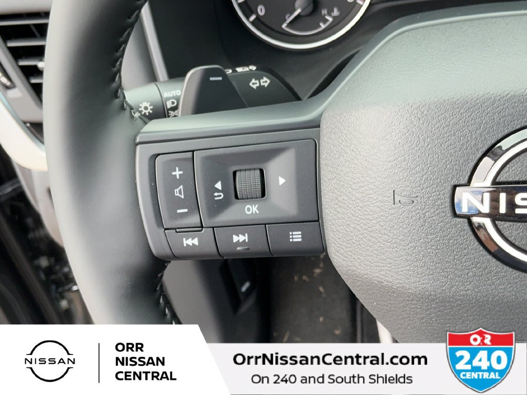 New 2027 Nissan Rogue Dark Armor FWD image 20