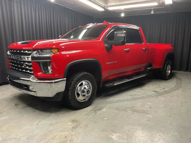 Used 2023 Chevrolet Silverado 3500 LTZ w/ LTZ Convenience Package image 2